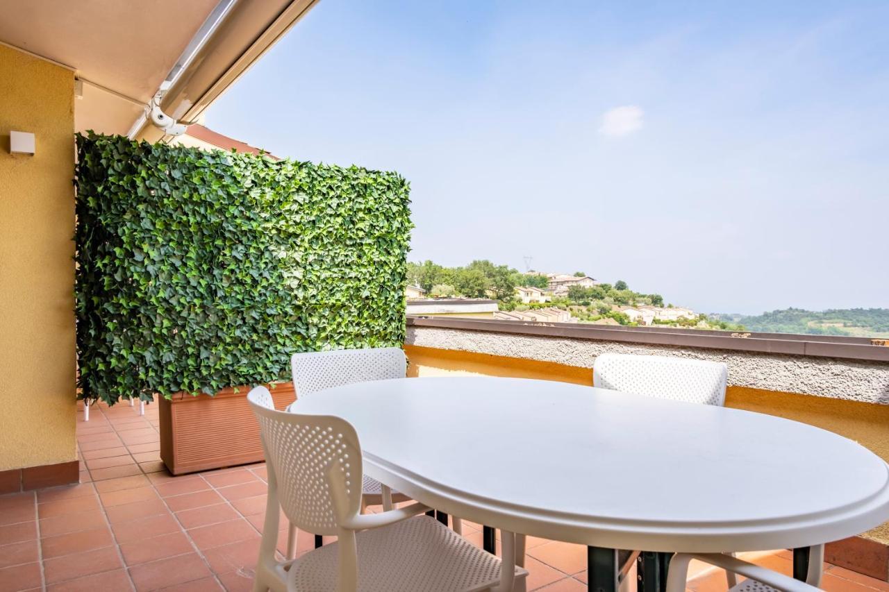 L&M Apartments - Pool - By Host4U Muscoline Esterno foto